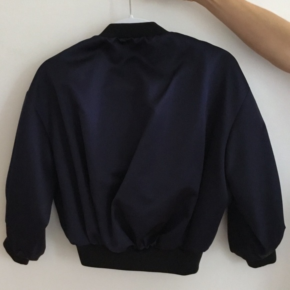 ❌SOLD❌ Victoria Beckham Voluminous Bomber Jacket - Picture 5 of 6